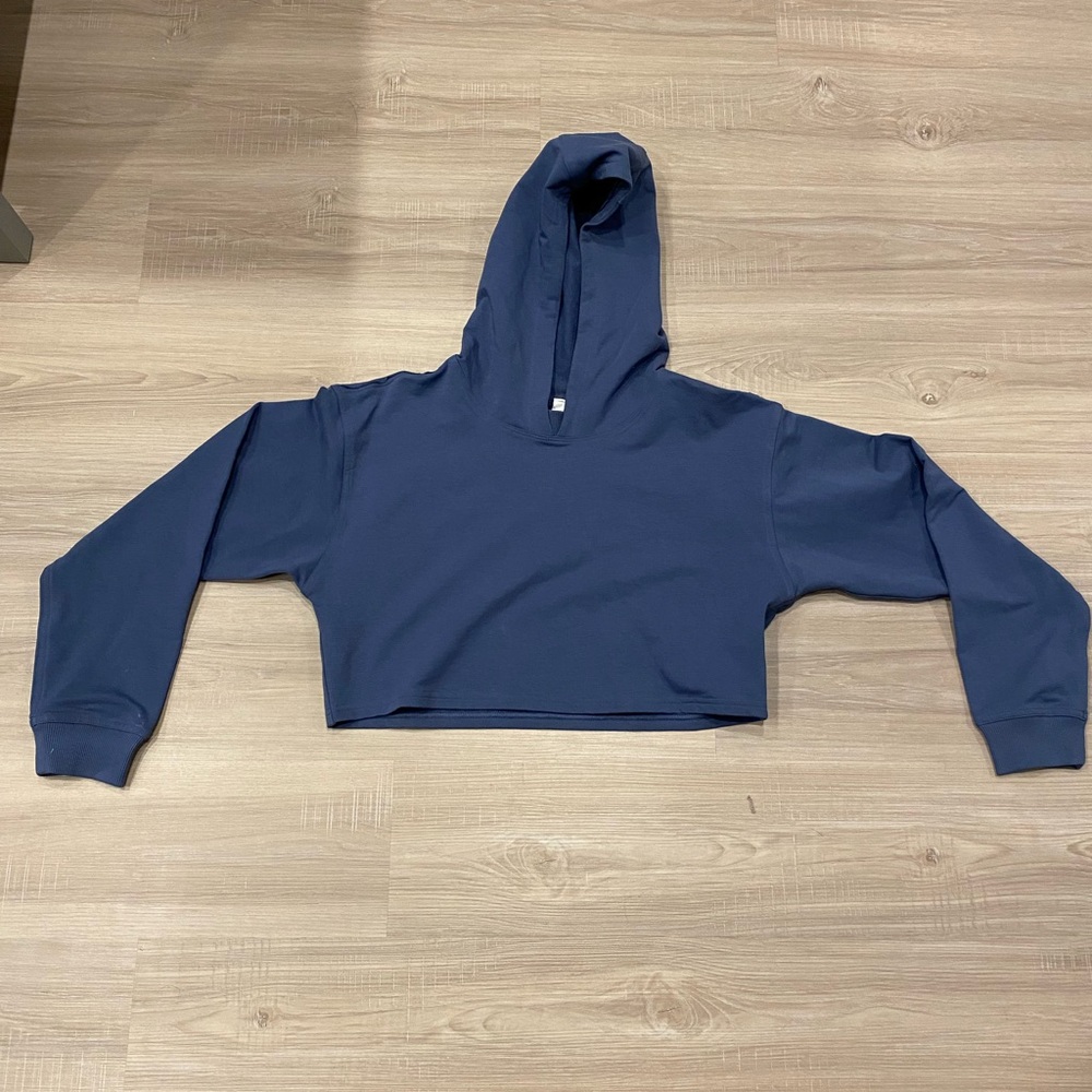 Lululemon Cropped Hoodie